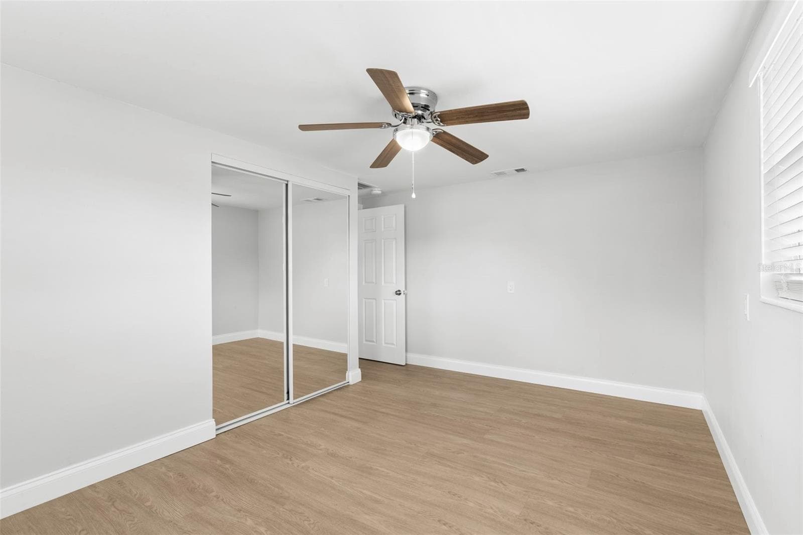 Single Family Residence at 6100 WOODROW WILSON BLVD NE, ST PETERSBURG, photo 21 of 38