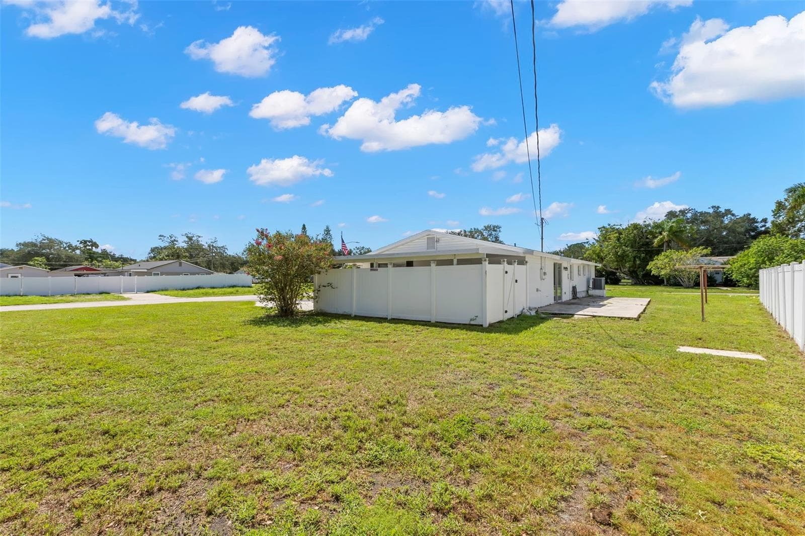 Single Family Residence at 6100 WOODROW WILSON BLVD NE, ST PETERSBURG, photo 29 of 38