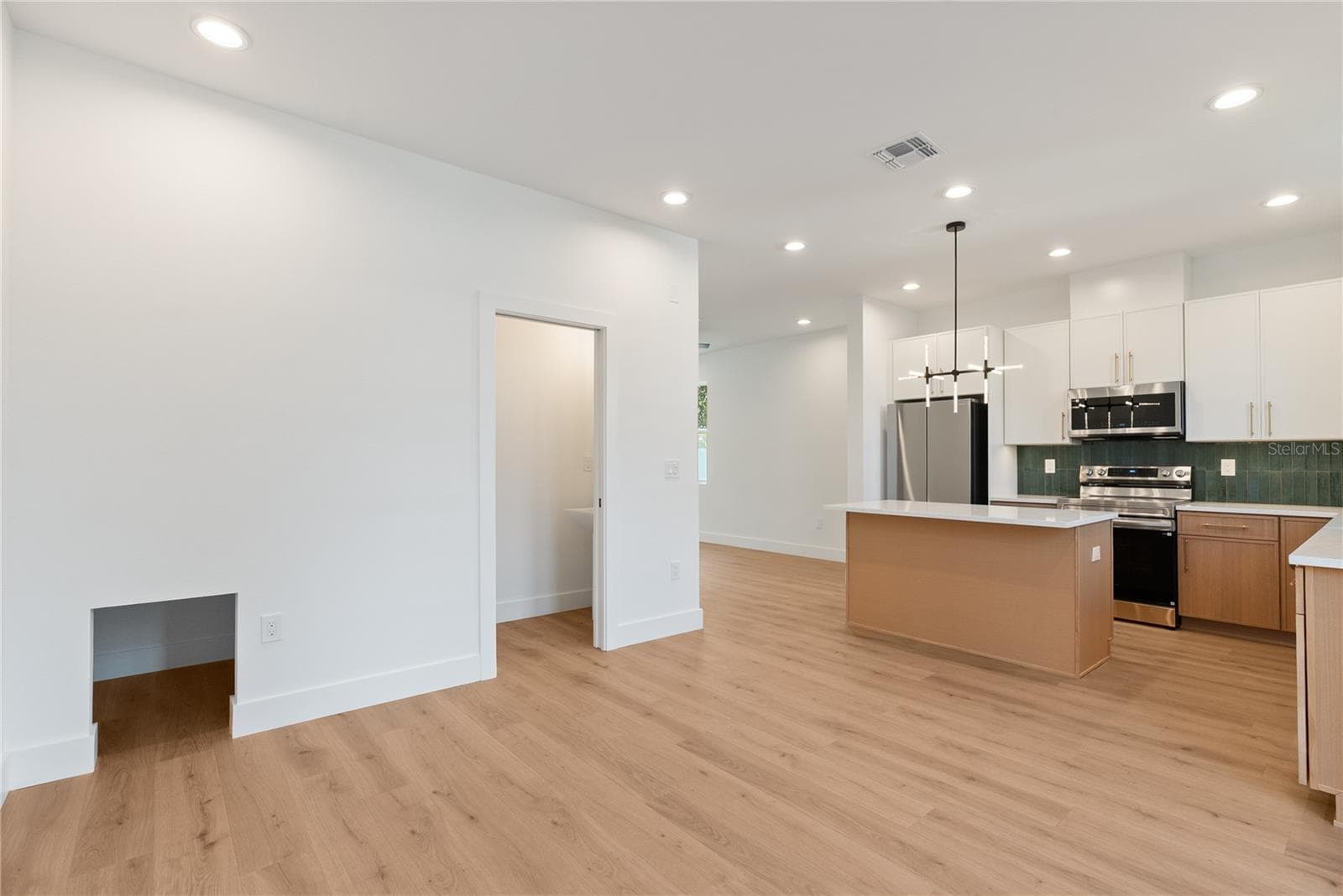Townhouse at 2614 N 23RD ST #1, TAMPA, photo 15 of 56