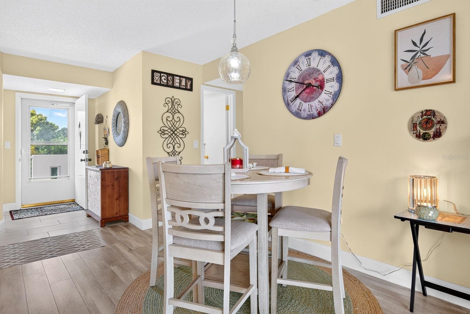 Dining Area - 4240 IRONWOOD CIR #302A, BRADENTON