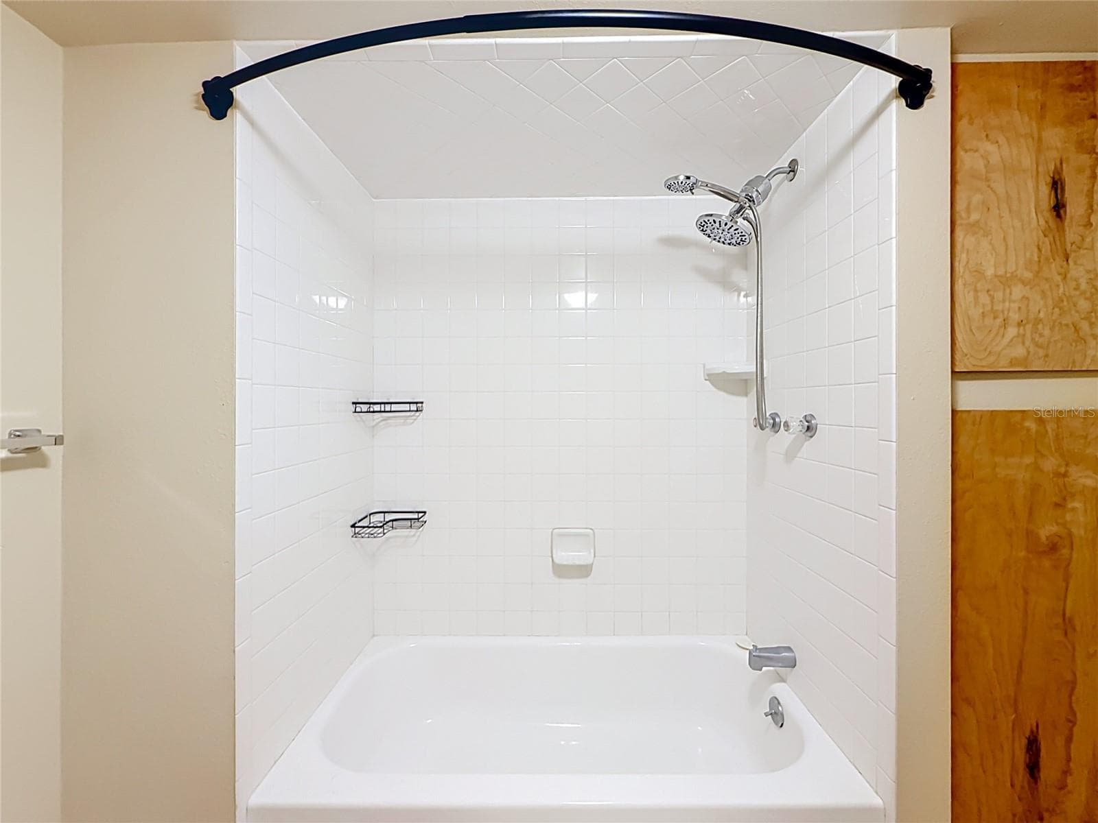 Primary Bathroom Shower - 1514 RIDGE RD, TAVARES