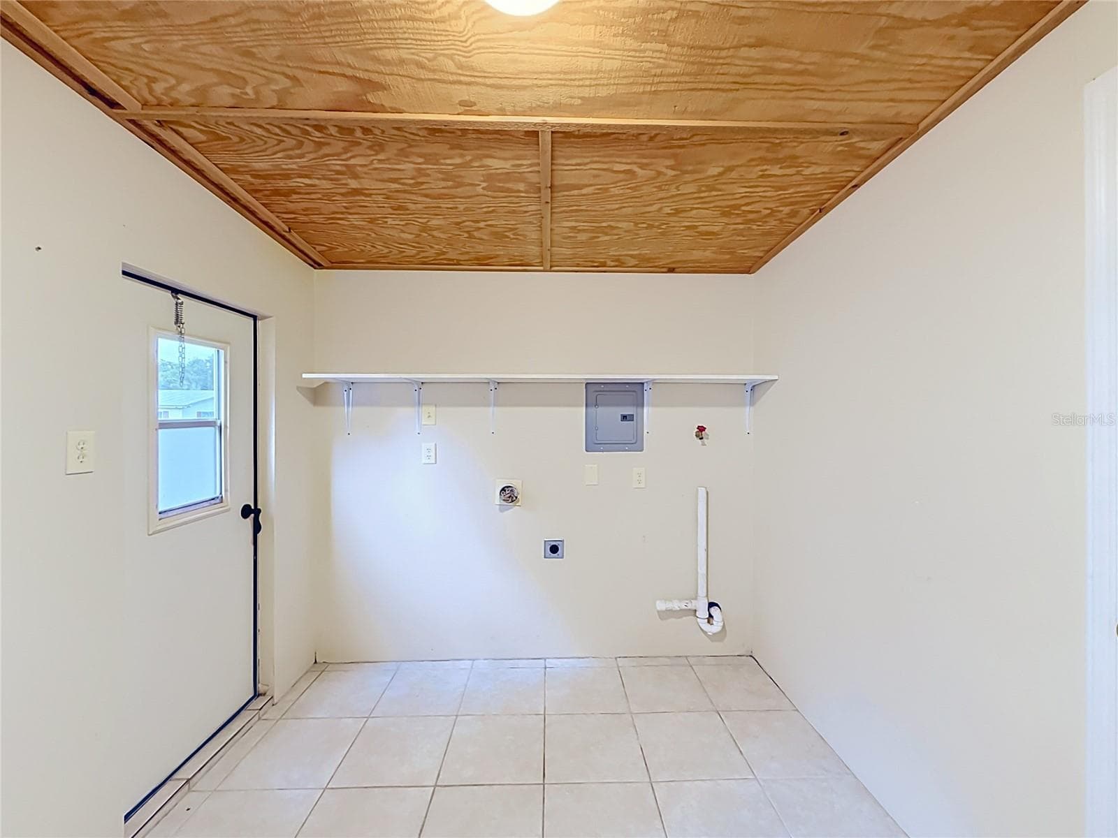 Laundry Room - 1514 RIDGE RD, TAVARES