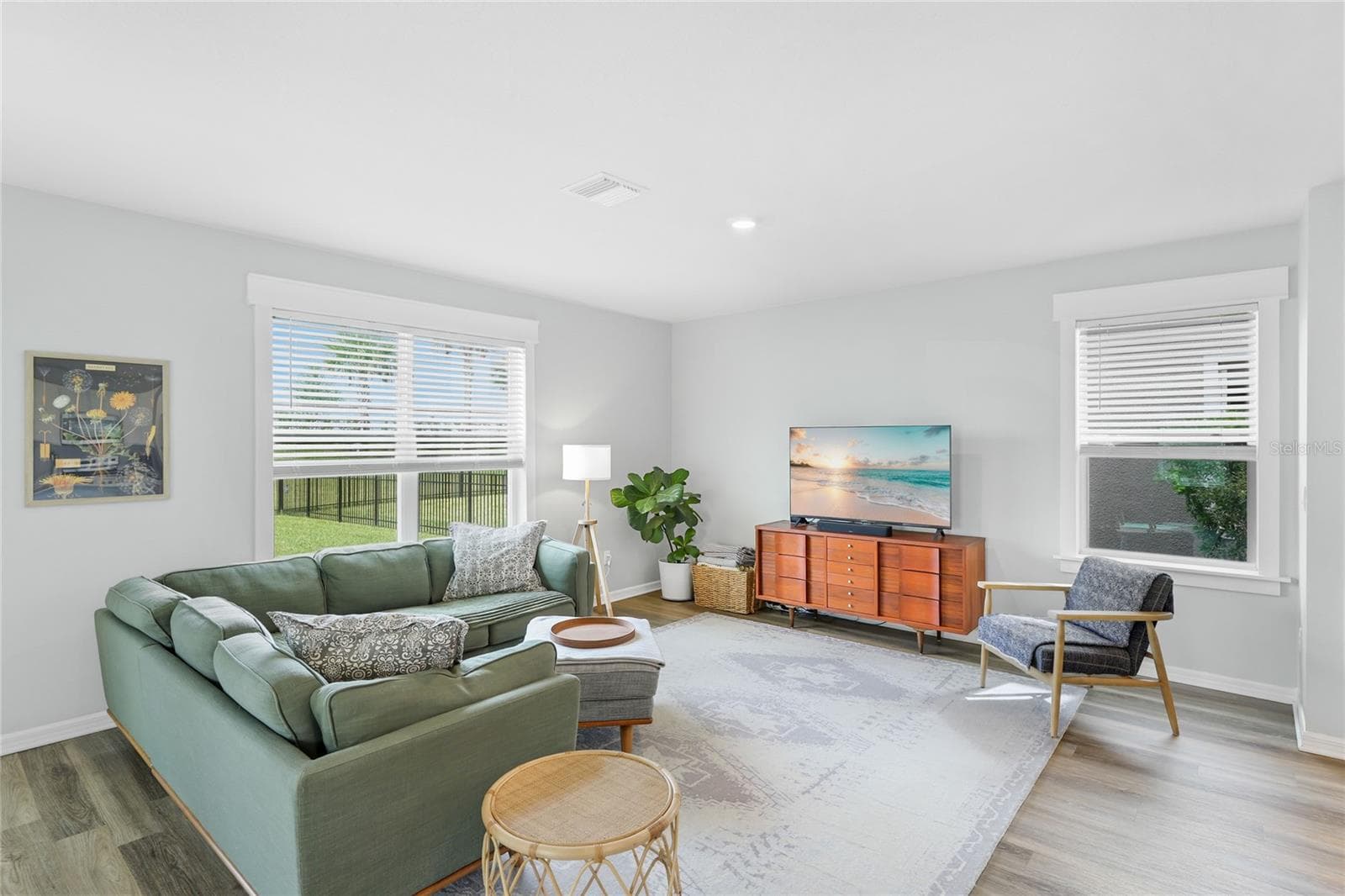Family Room - 3391 HILLTOP CIR, BRADENTON