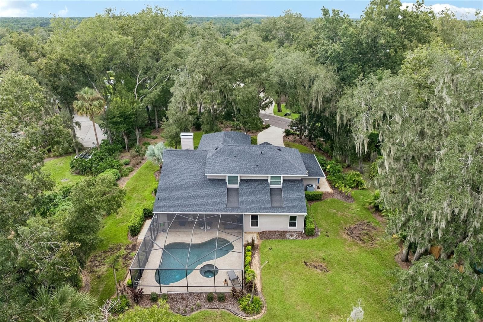 Single Family Residence at 4710 RIDGECLIFF DR, BRANDON, photo 66 of 75