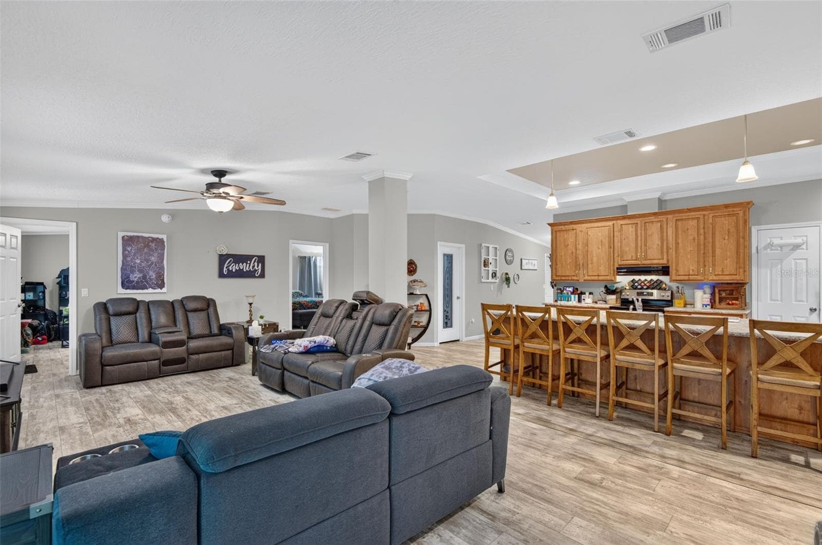 Manufactured Home at 21812 FIELD OF DREAMS LN, DADE CITY, photo 17 of 58