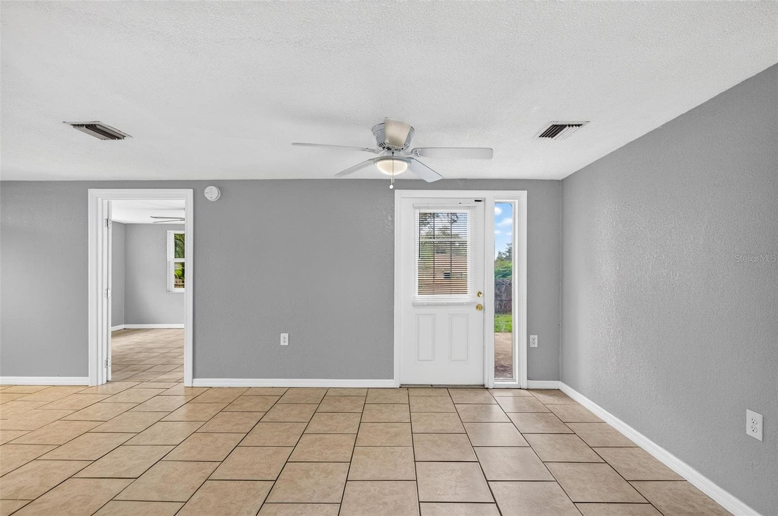 Single Family Residence at 9831 RAINBOW LN, PORT RICHEY, photo 4 of 24
