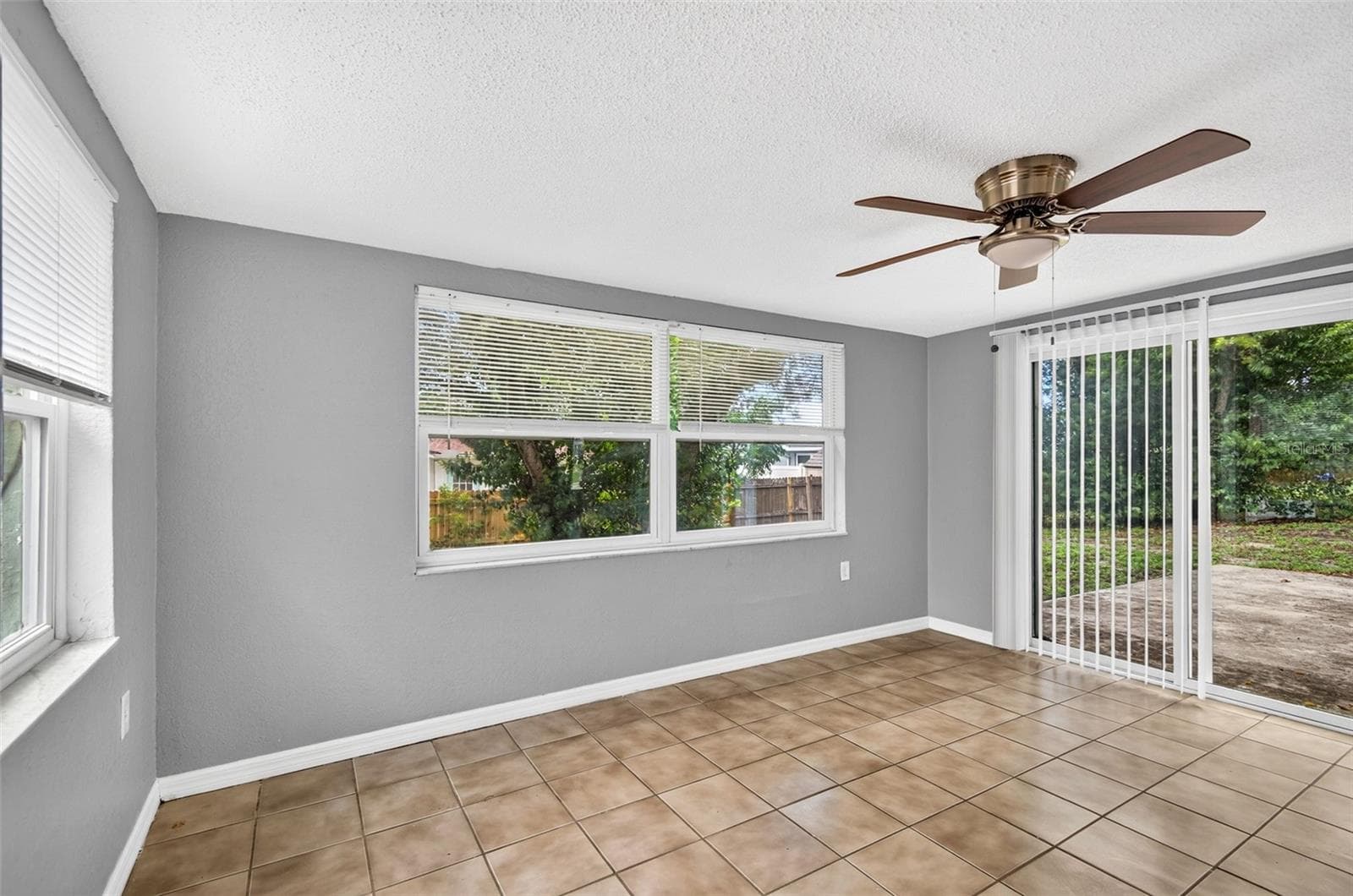 Single Family Residence at 9831 RAINBOW LN, PORT RICHEY, photo 18 of 24