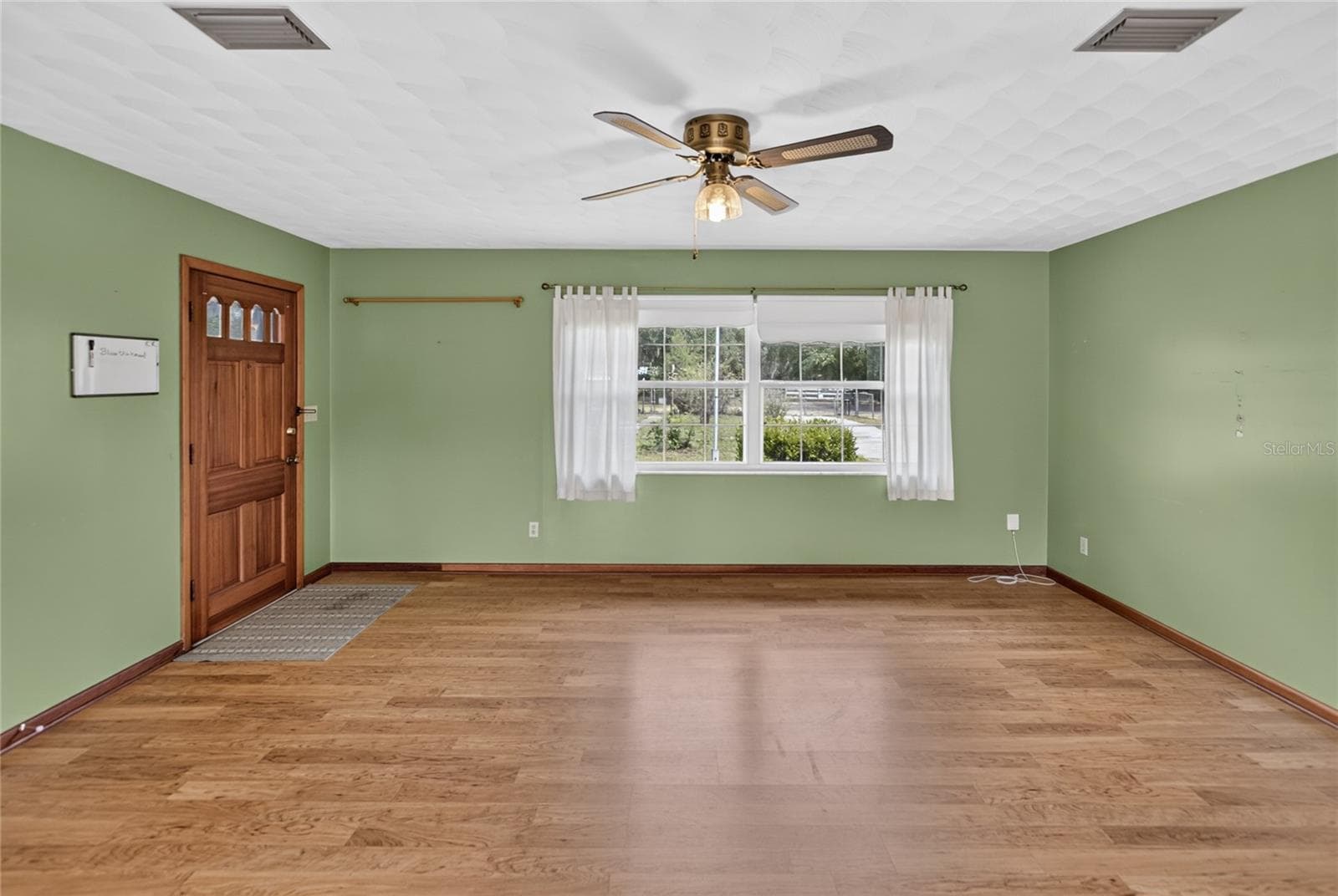 Unstaged - 6323 PAYNE RD, KEYSTONE HEIGHTS