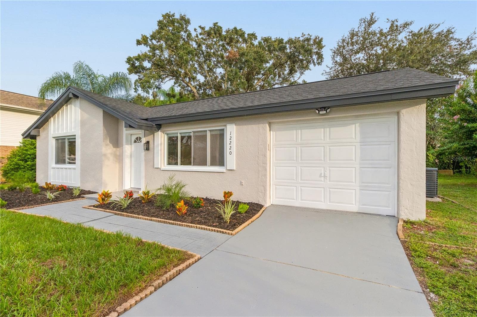Single Family Residence at 12220 MEADOWBROOK LN, HUDSON, photo 2 of 39