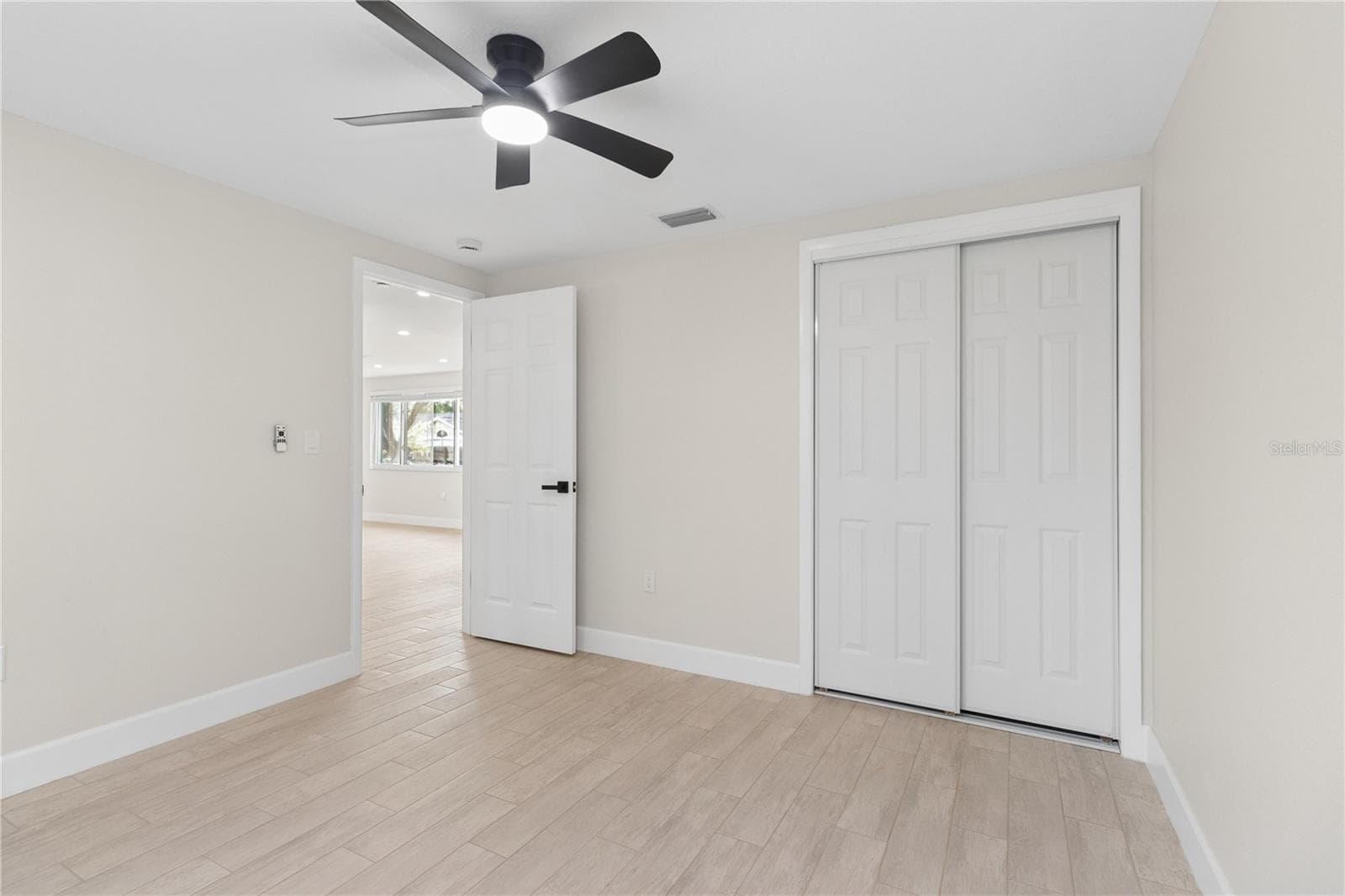 Single Family Residence at 12220 MEADOWBROOK LN, HUDSON, photo 22 of 39