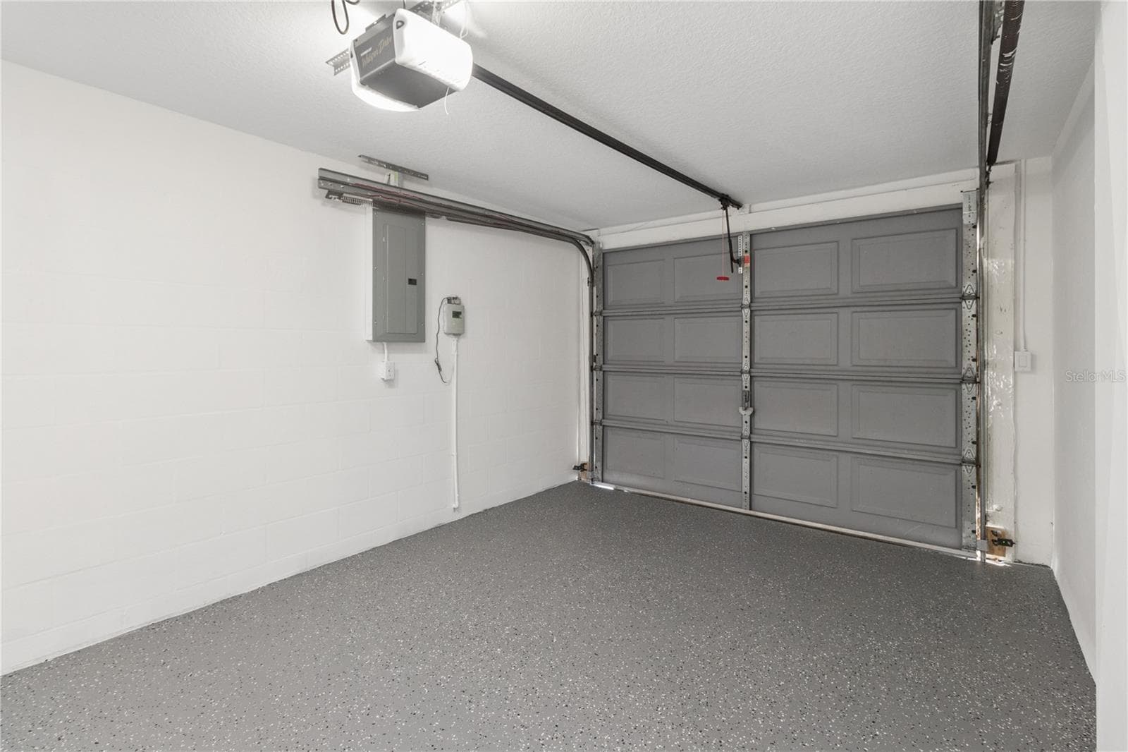 Single Family Residence at 12220 MEADOWBROOK LN, HUDSON, photo 27 of 39
