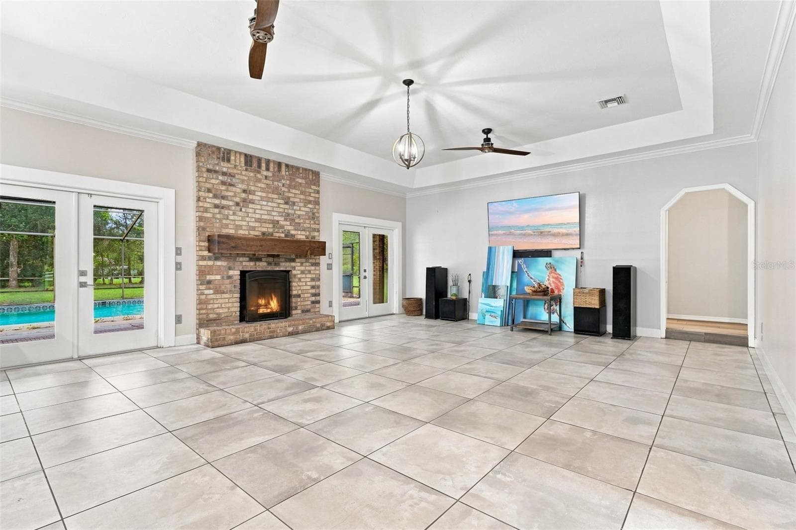 LIVING ROOM - 1530 W BERESFORD RD, DELAND