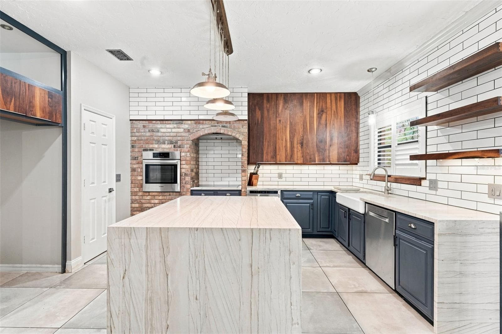 KITCHEN - 1530 W BERESFORD RD, DELAND