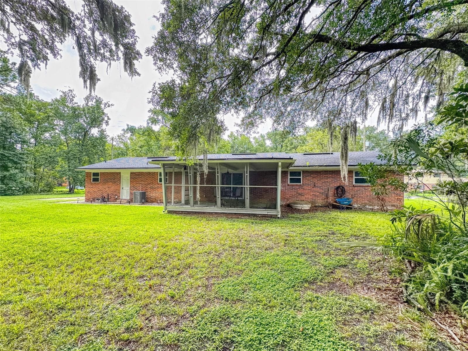 Single Family Residence at 609 CLAIRE LN, ORANGE PARK, photo 42 of 52