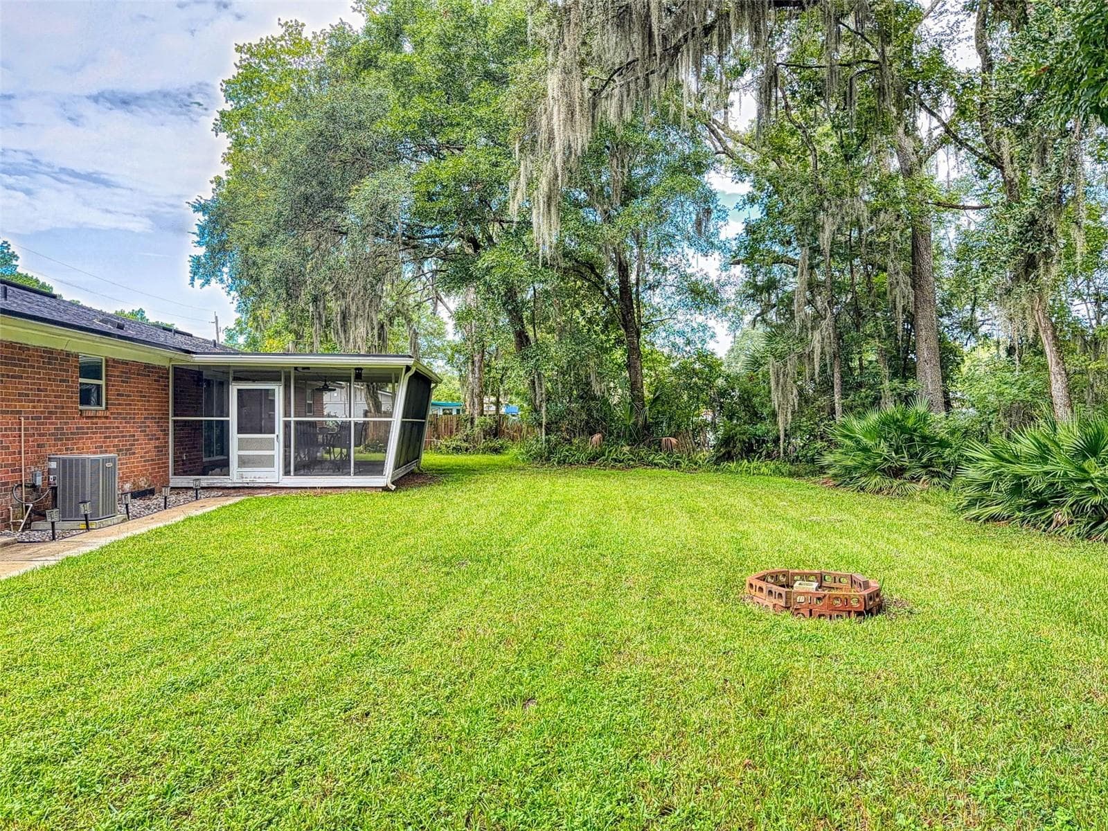 Single Family Residence at 609 CLAIRE LN, ORANGE PARK, photo 43 of 52