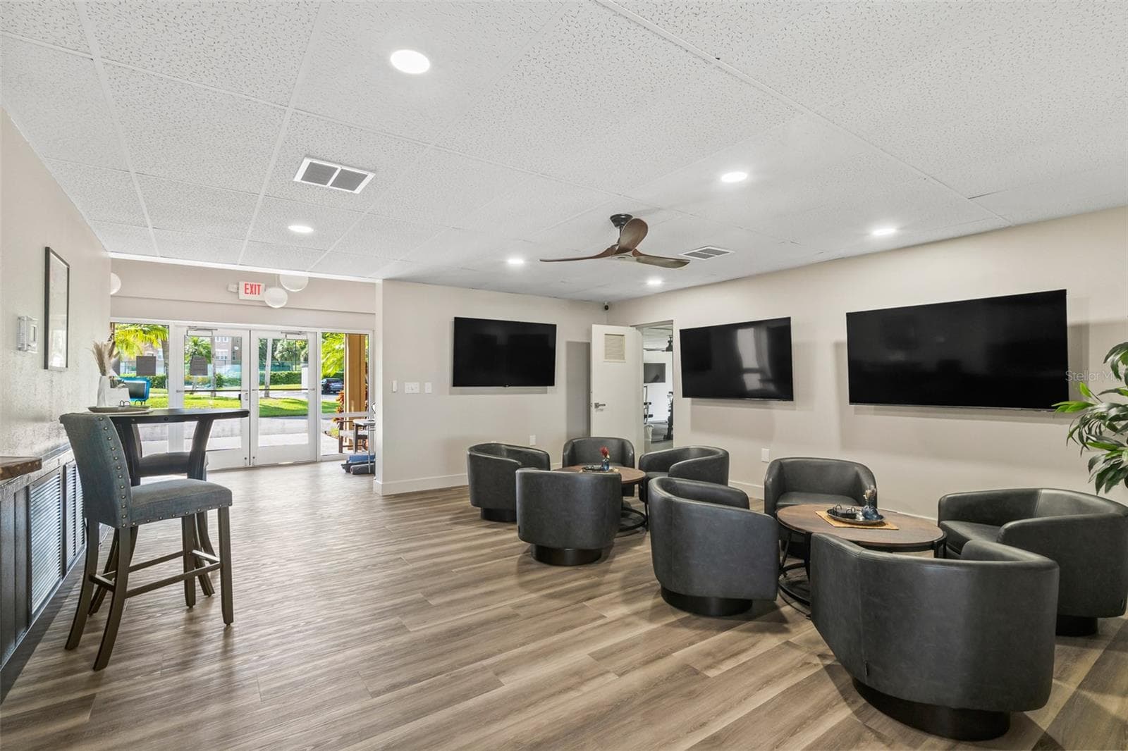 Condominium at 90 HIGHLAND AVE S #402, TARPON SPRINGS, photo 31 of 48