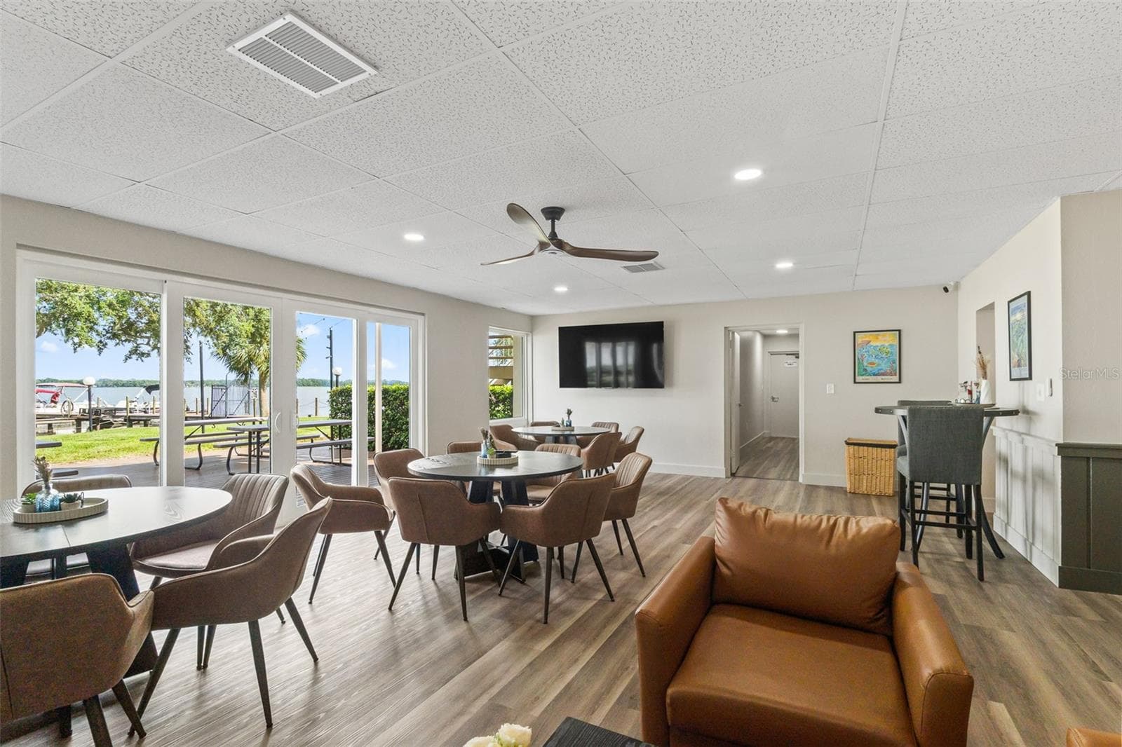 Condominium at 90 HIGHLAND AVE S #402, TARPON SPRINGS, photo 34 of 48
