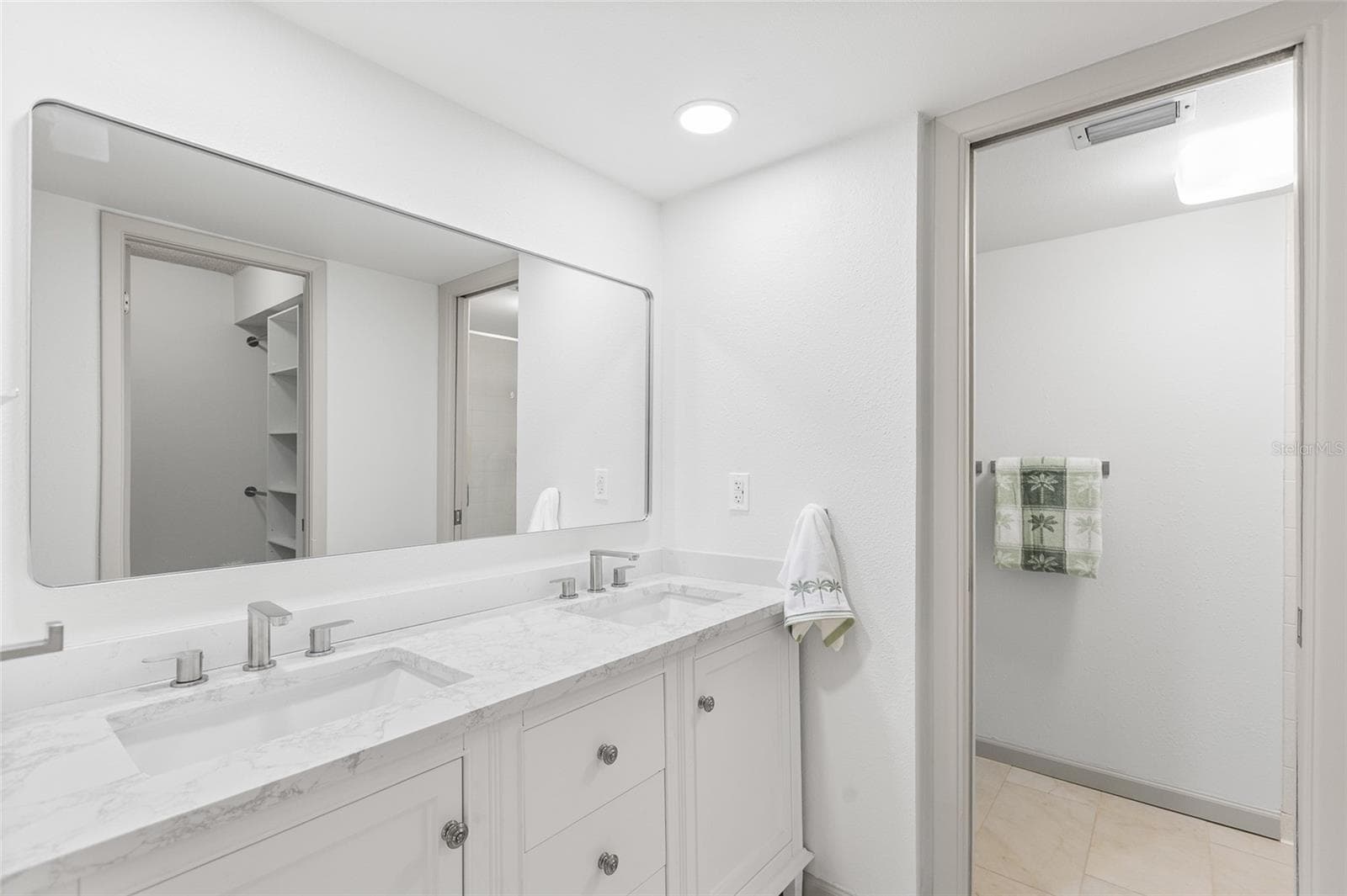 Primary Suite - 13626 GREENFIELD DR #109, TAMPA