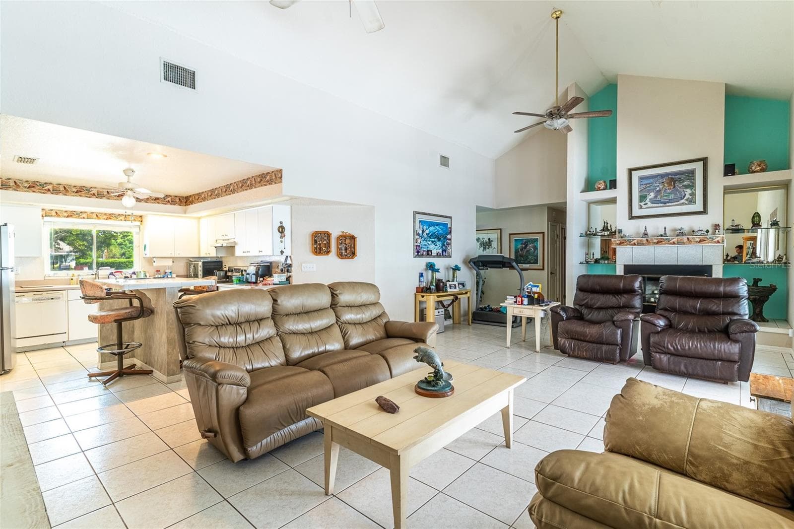 Single Family Residence at 155 HAINESPORT DR, LAKE ALFRED, photo 9 of 82