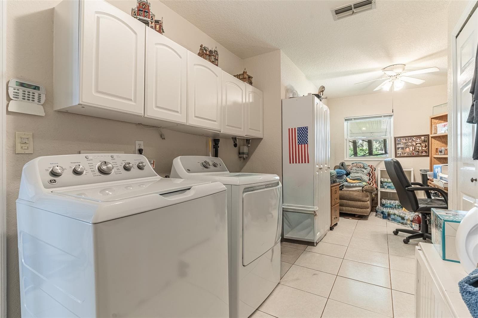 Single Family Residence at 155 HAINESPORT DR, LAKE ALFRED, photo 25 of 82