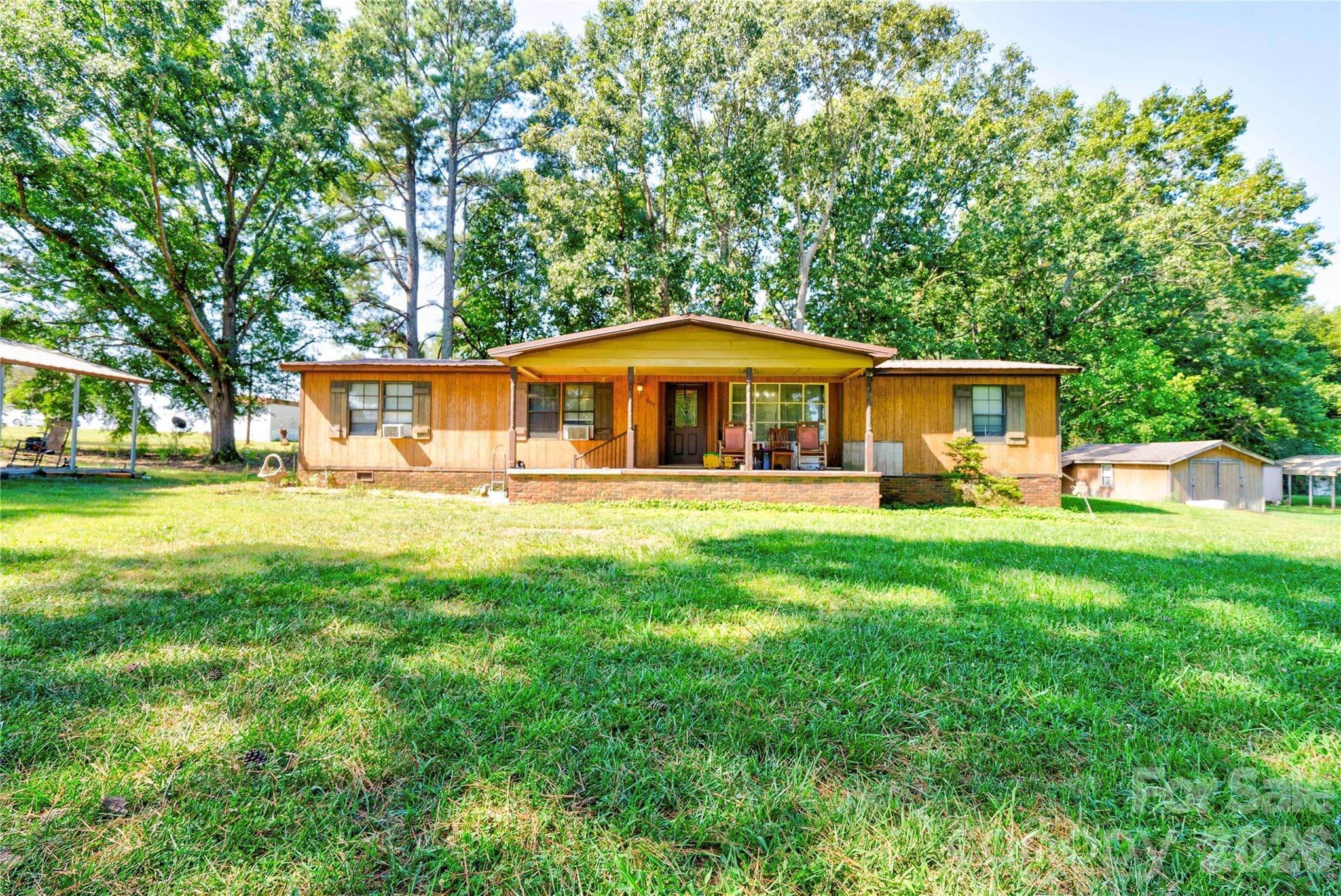 807 Johnnie Bridges Road