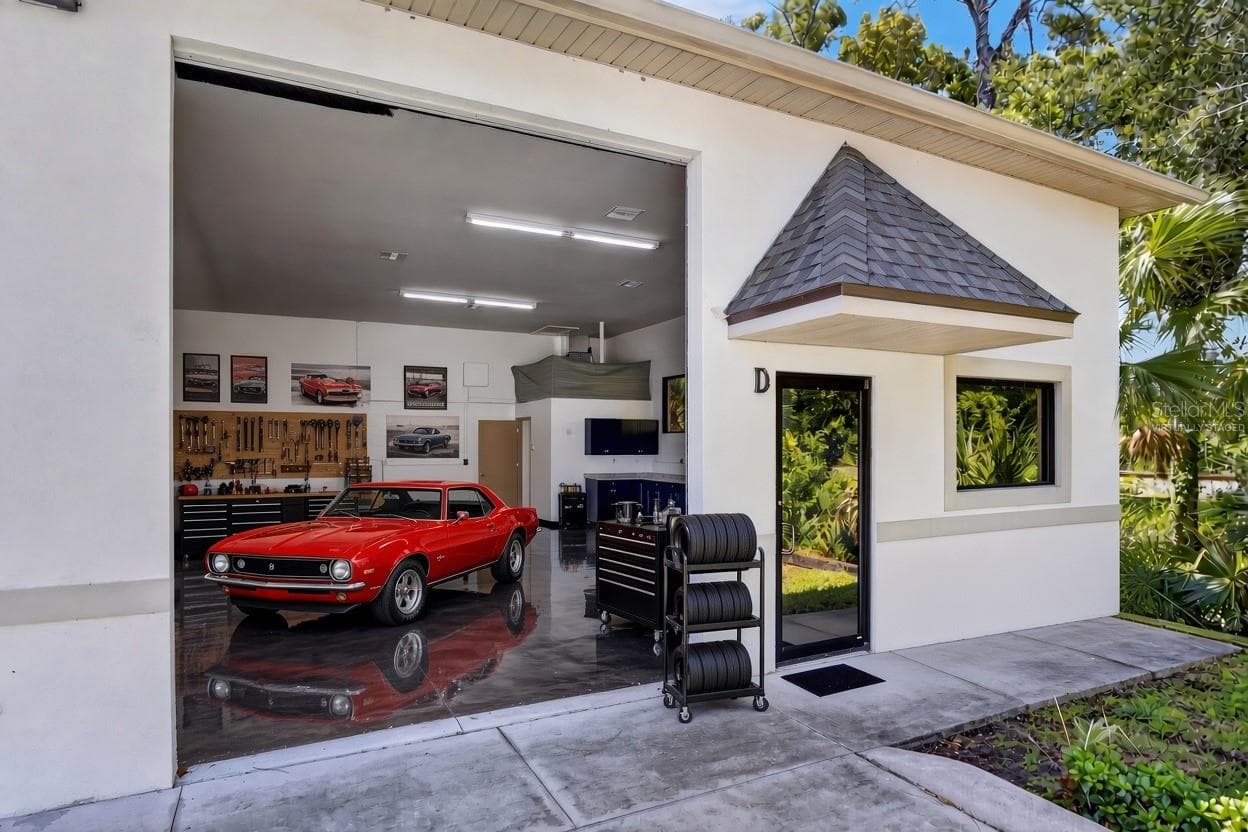Virtually Staged - 531 VIRGINIA AVE #D, PORT ORANGE
