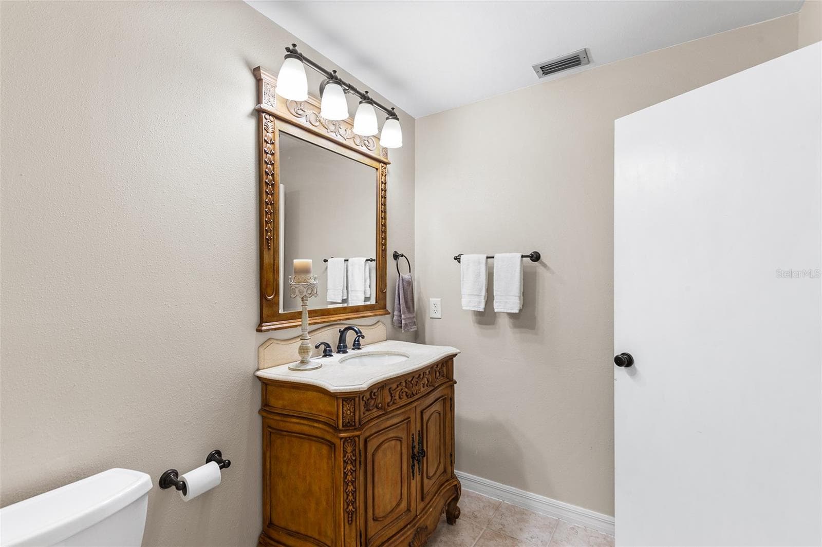 Furniture Style Vanity & Mirror - 216 SHORE LOOP, WINTER HAVEN