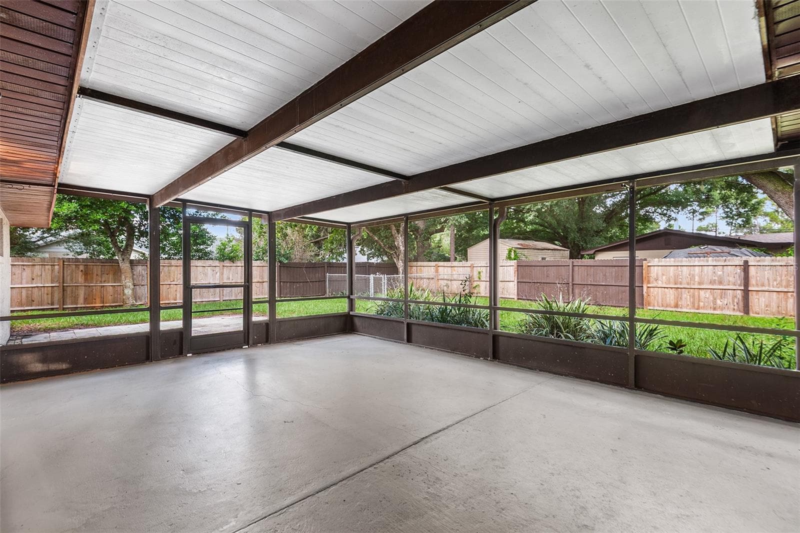Patio, Perfect for Relaxing and/or Entertaining! - 216 SHORE LOOP, WINTER HAVEN