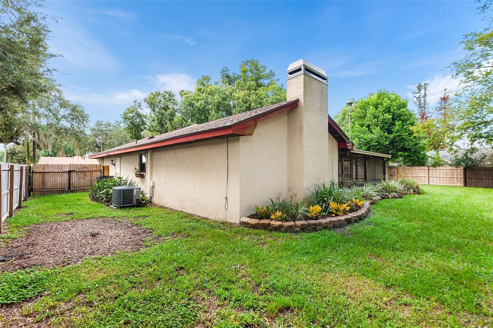 Bring your RV or Boat- Double Gates for rear yard access - 216 SHORE LOOP, WINTER HAVEN