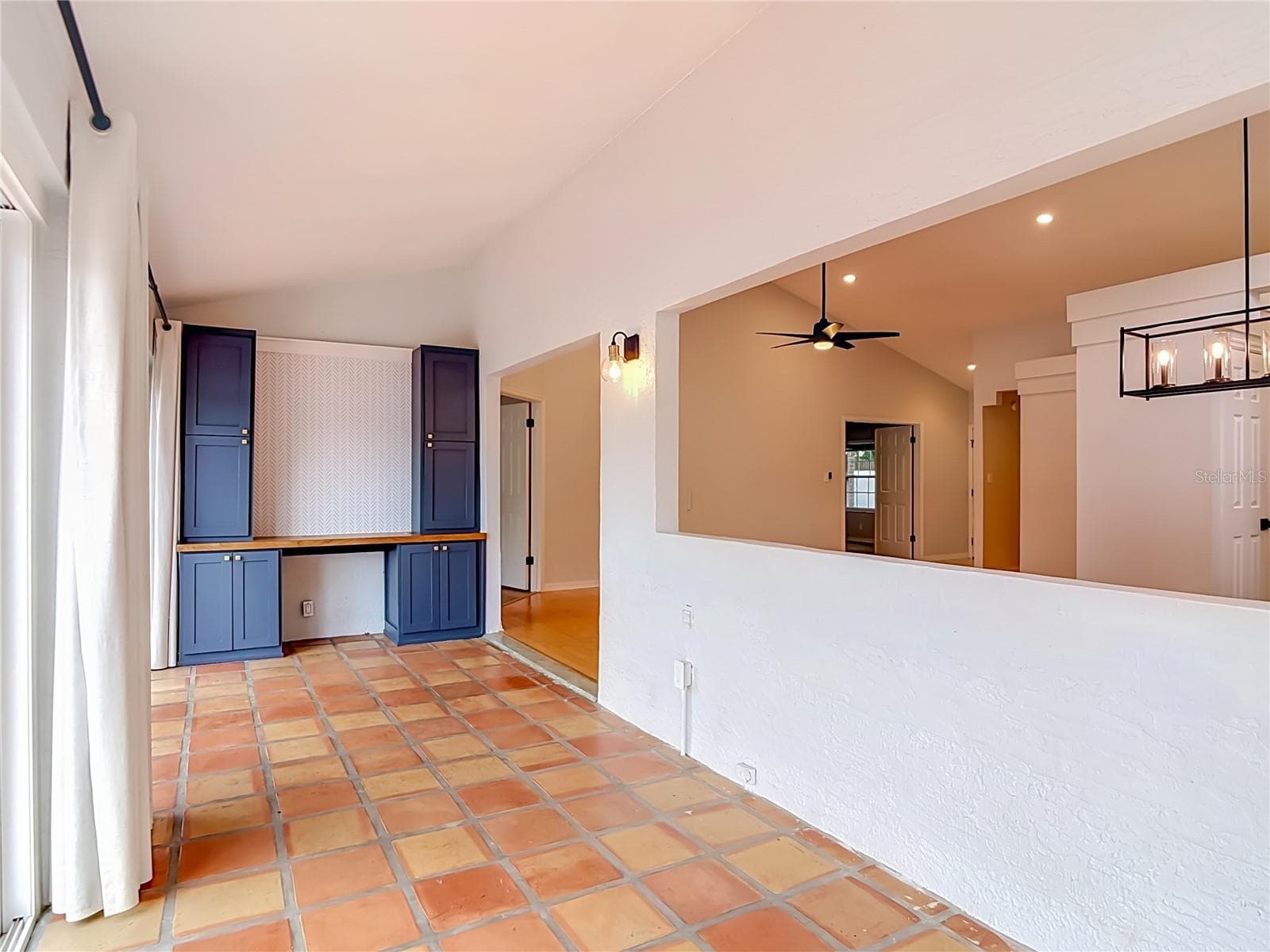 Single Family Residence at 744 BARRINGTON CIR, WINTER SPRINGS, photo 13 of 86