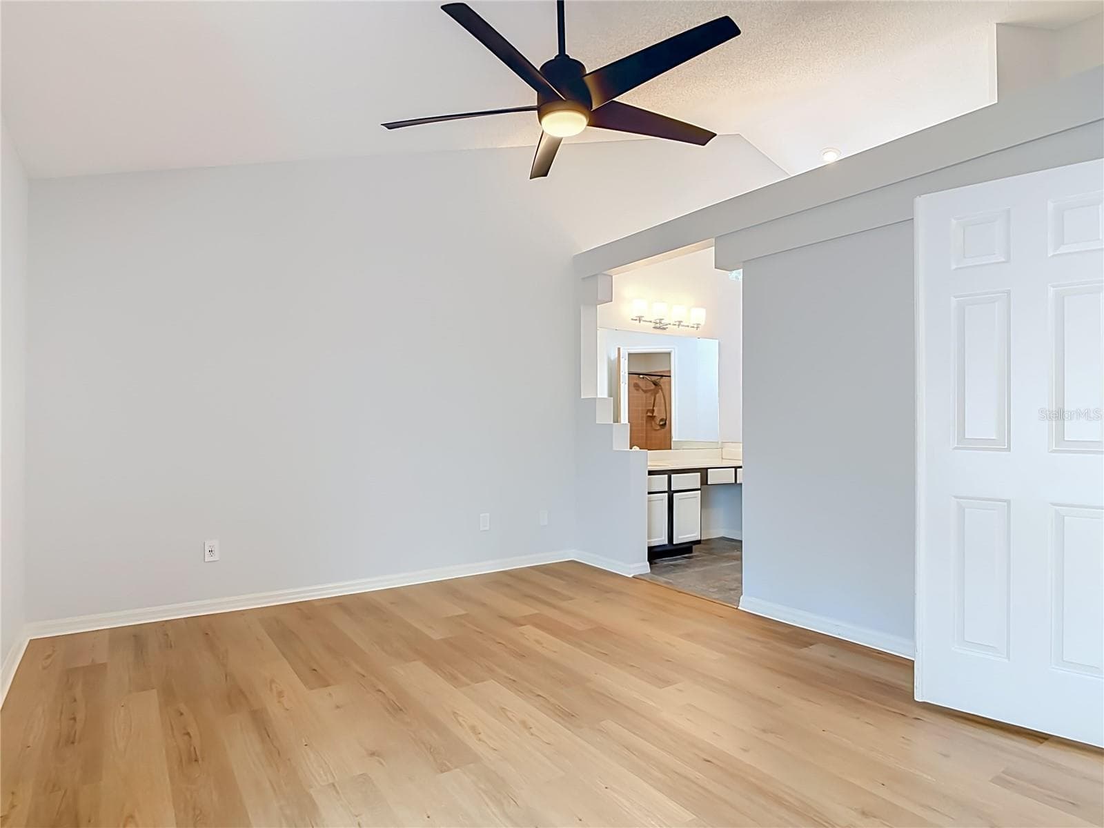 Single Family Residence at 744 BARRINGTON CIR, WINTER SPRINGS, photo 31 of 86