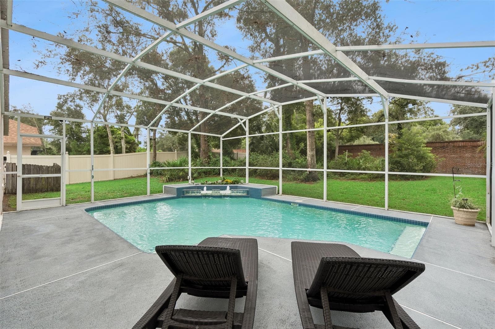 Single Family Residence at 699 N ENDEAVOUR DR, WINTER SPRINGS, photo 3 of 43