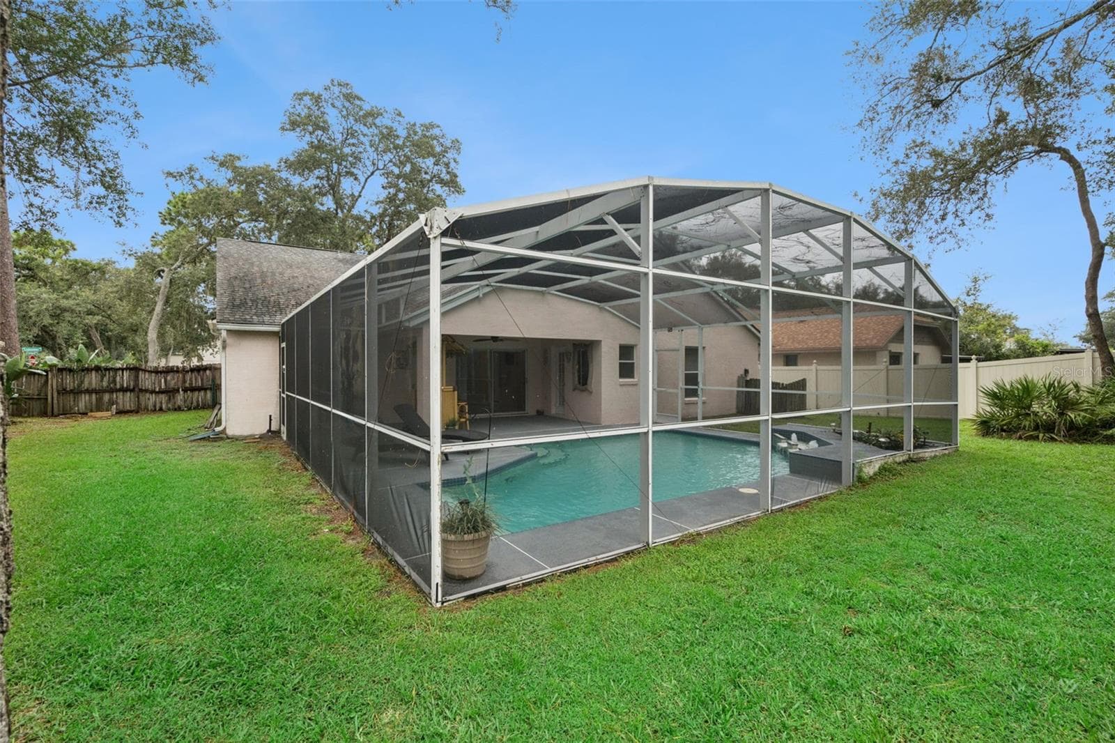 Single Family Residence at 699 N ENDEAVOUR DR, WINTER SPRINGS, photo 34 of 43