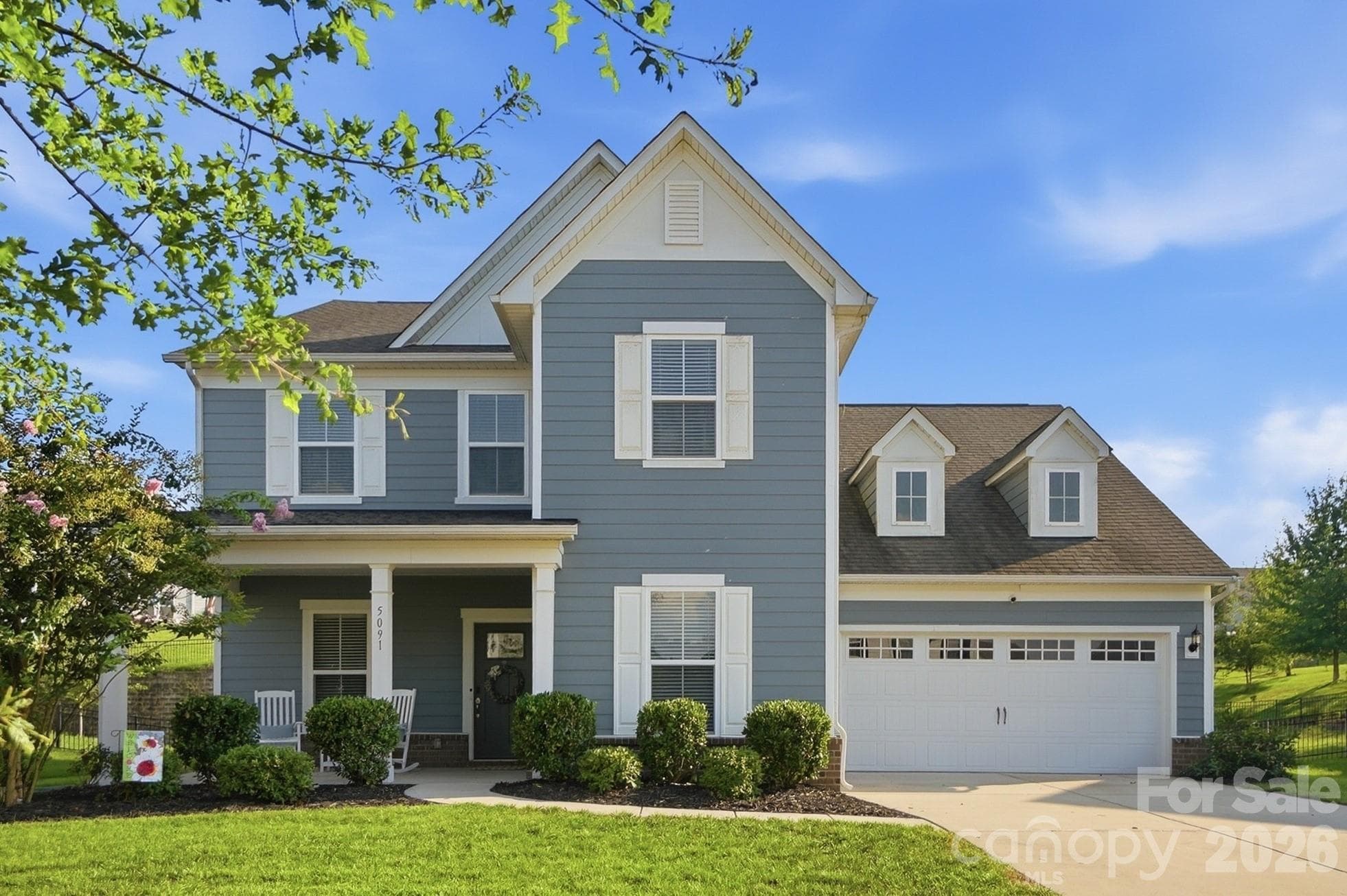 Single Family Residence at 5091 Havencrest Drive, Fort Mill, photo 3 of 47