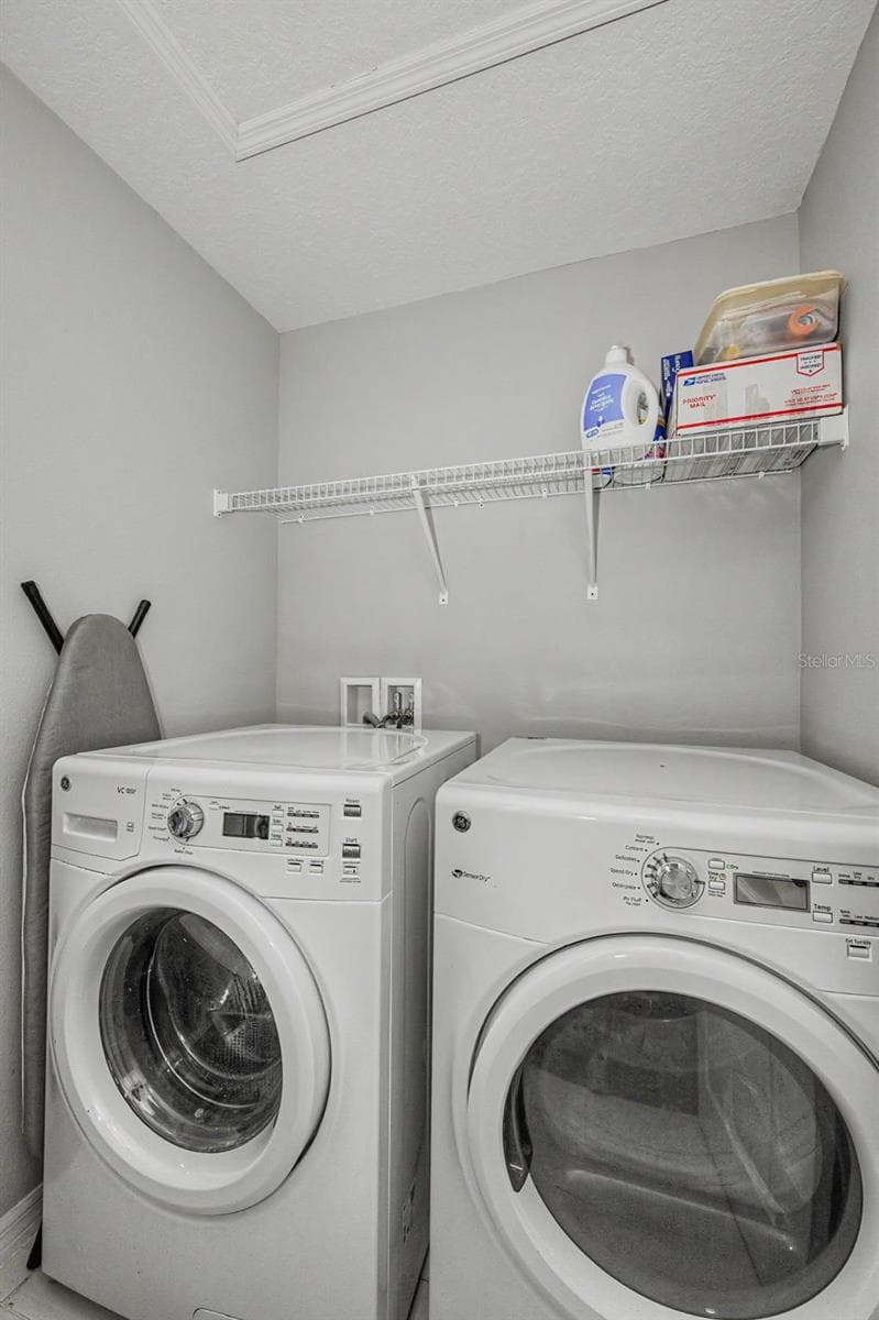 Large inside laundry room - 7001 INTERBAY BLVD #142, TAMPA