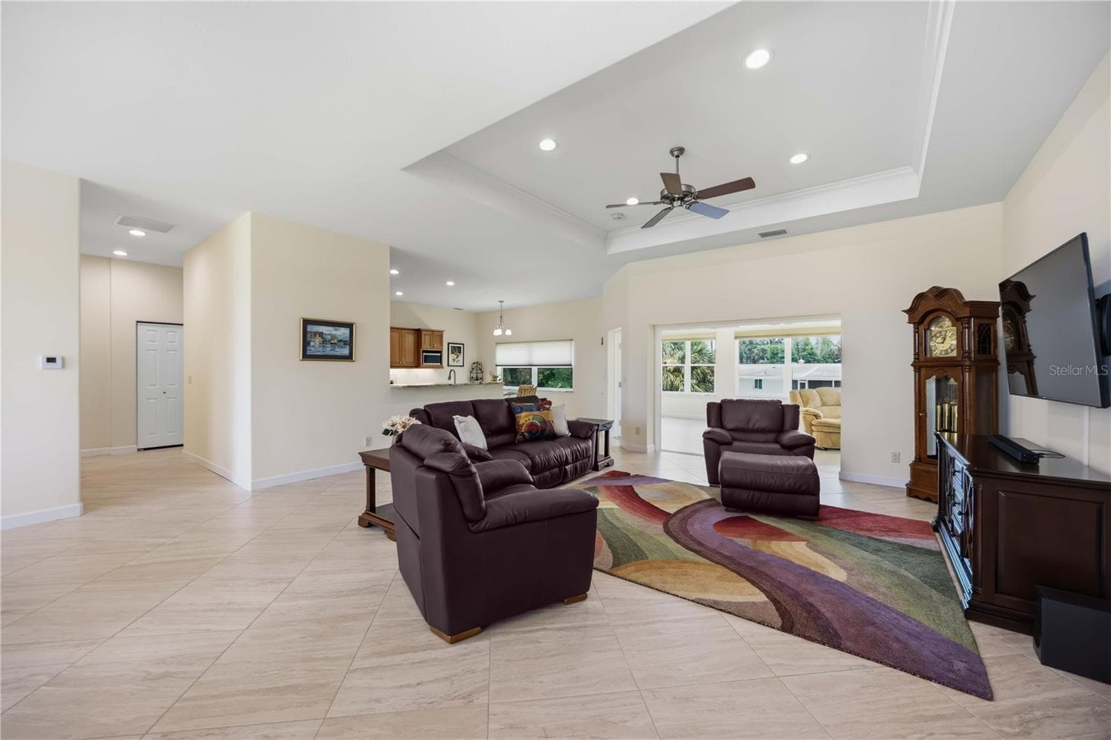 10 Foot Ceilings, Large Tile Floors - 200 MONTANA AVE, NOKOMIS
