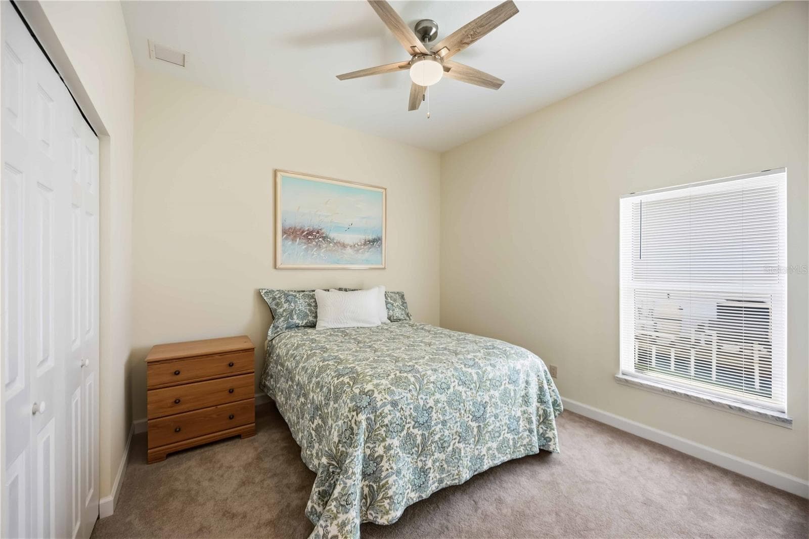 Guest Bedroom - 200 MONTANA AVE, NOKOMIS