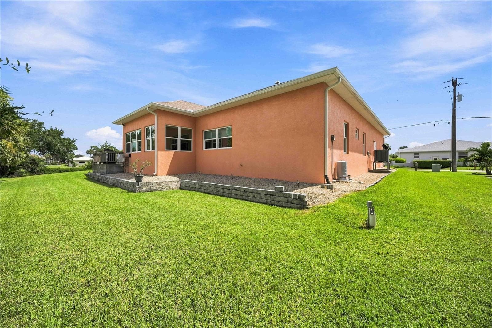 Large lot .40 acre - 200 MONTANA AVE, NOKOMIS