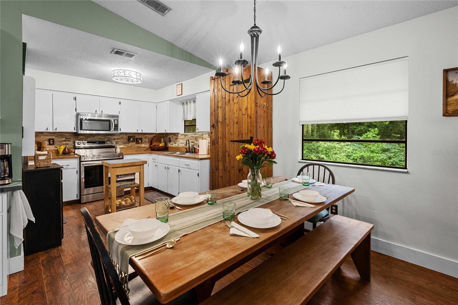 Single Family Residence at 24142 TAMBER ROAD, BROOKSVILLE, photo 9 of 94