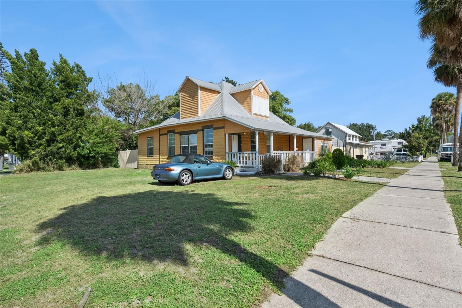 Single Family Residence at 1024 VERMONT AVE, ST CLOUD, photo 39 of 44