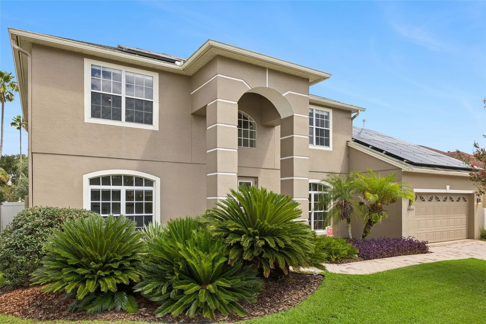Single Family Residence at 14639 RIVIERA POINTE DR, ORLANDO, photo 3 of 73