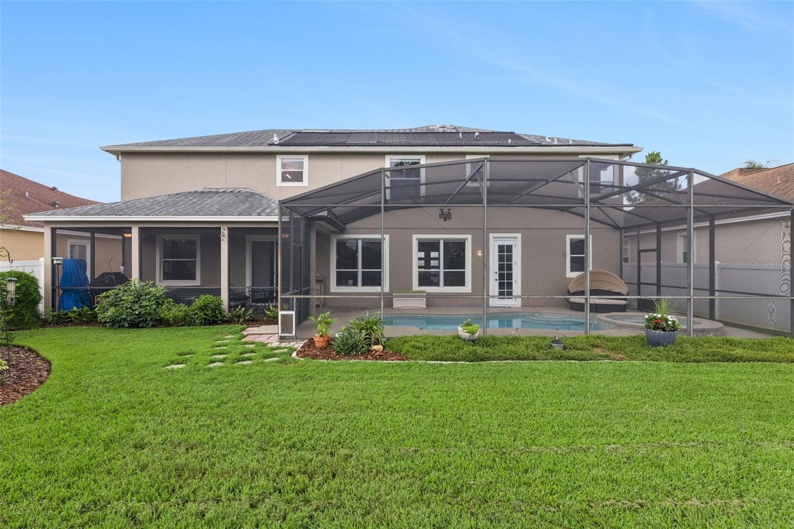 Landscaped Back Yard with Fruit Trees - 14639 RIVIERA POINTE DR, ORLANDO
