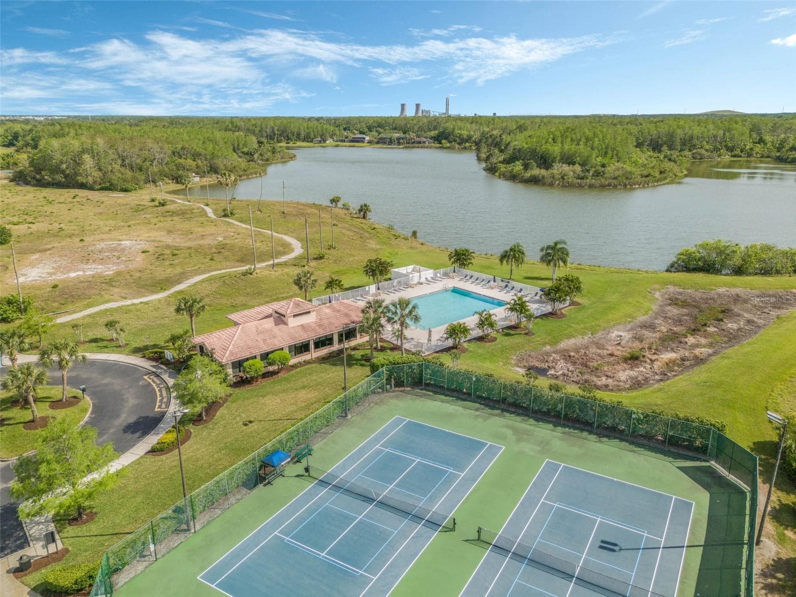 Community Pool and Tennis Courts - 14639 RIVIERA POINTE DR, ORLANDO