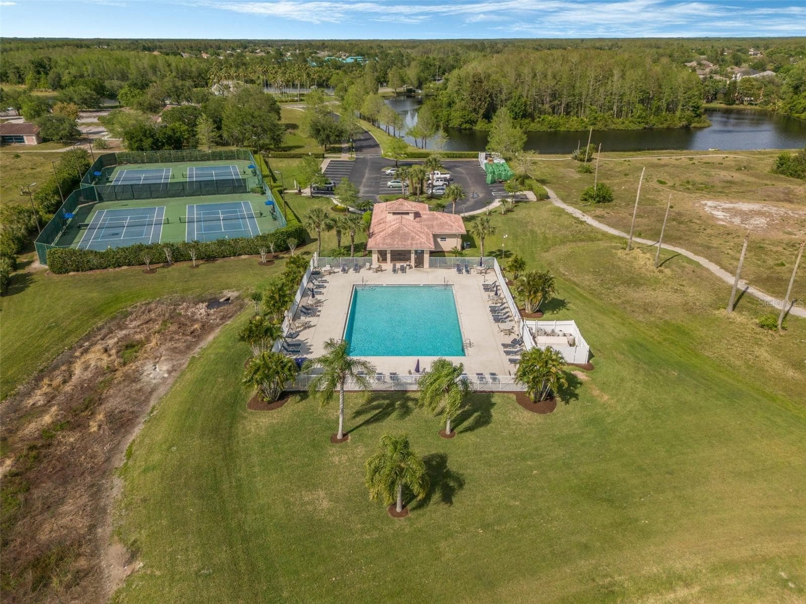 Community Pool and Tennis Courts - 14639 RIVIERA POINTE DR, ORLANDO