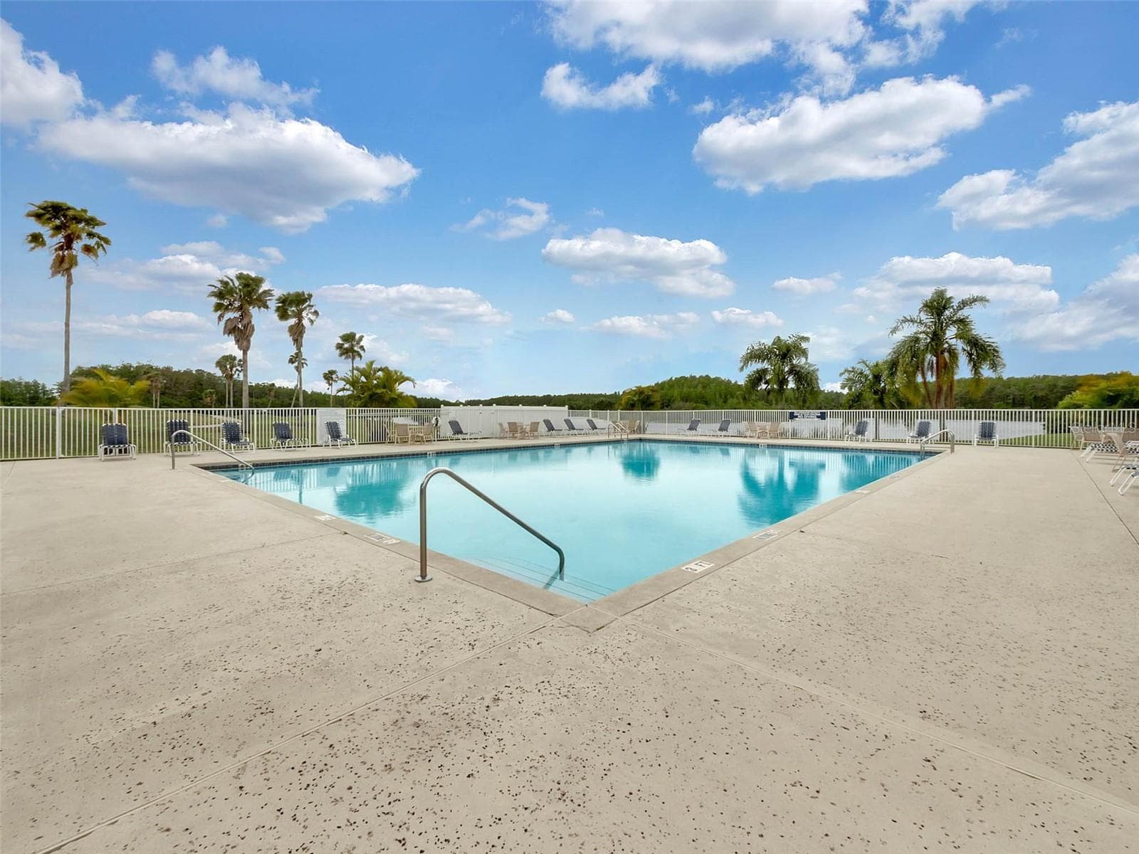 Community Pool - 14639 RIVIERA POINTE DR, ORLANDO