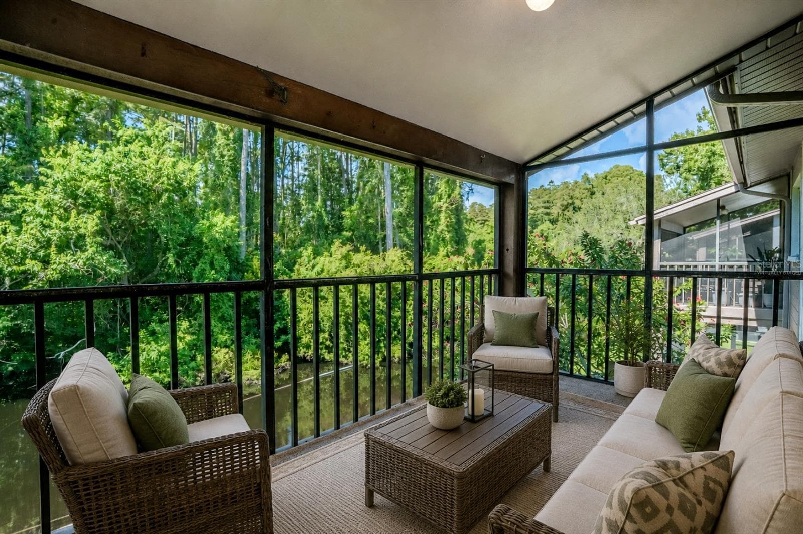 virtually staged - 612 BALDWIN AVE #C, SAFETY HARBOR