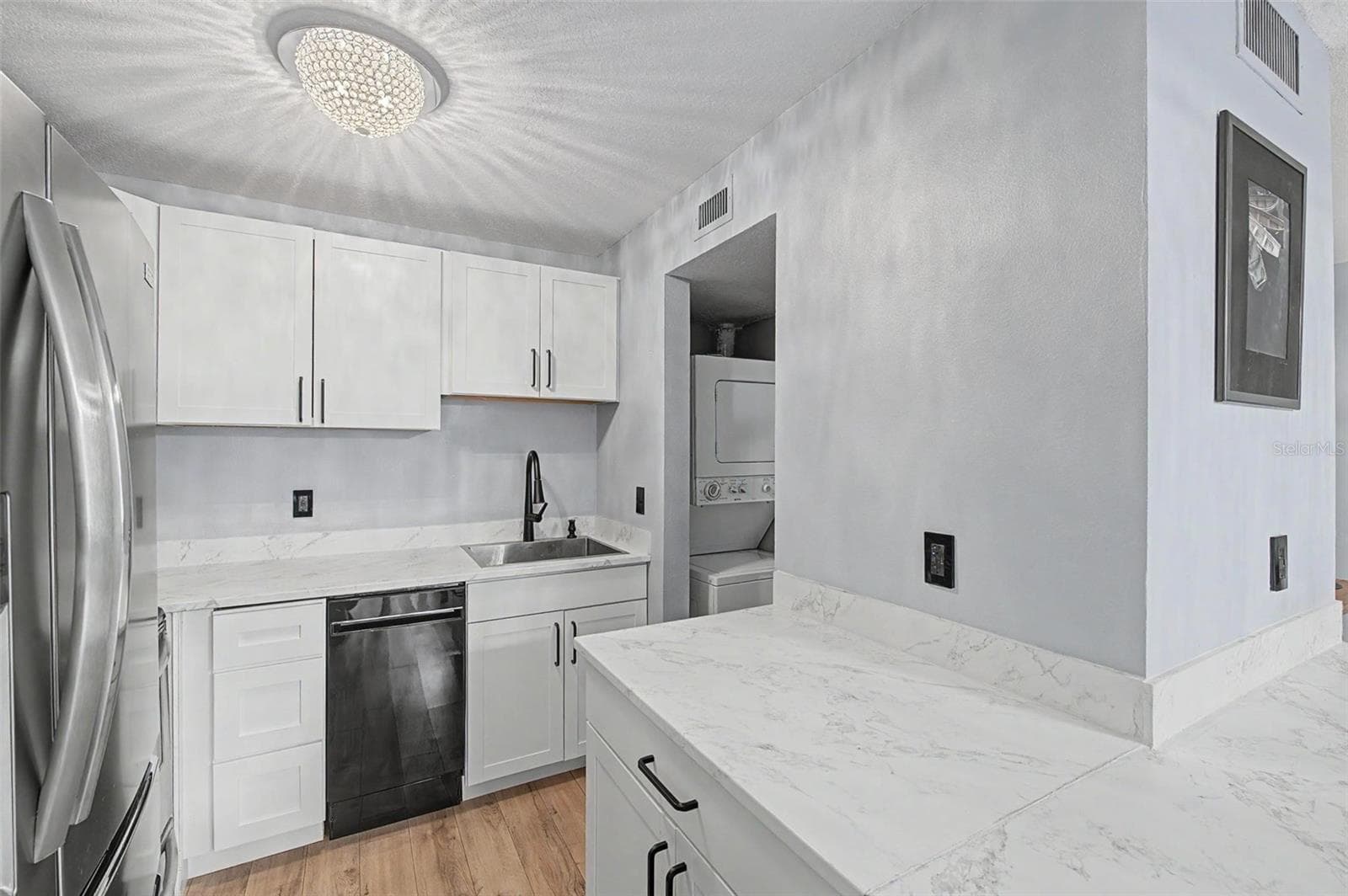 Condominium at 11923 DIETZ DR #8, TAMPA, photo 10 of 35
