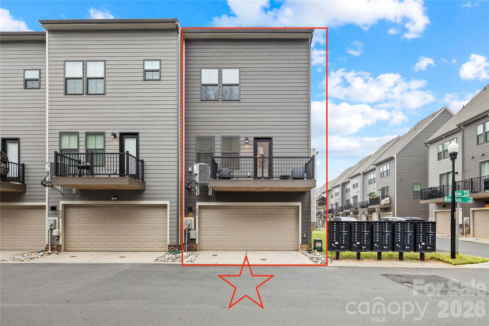 Townhouse at 563 Nantahala Drive, Charlotte, photo 29 of 48