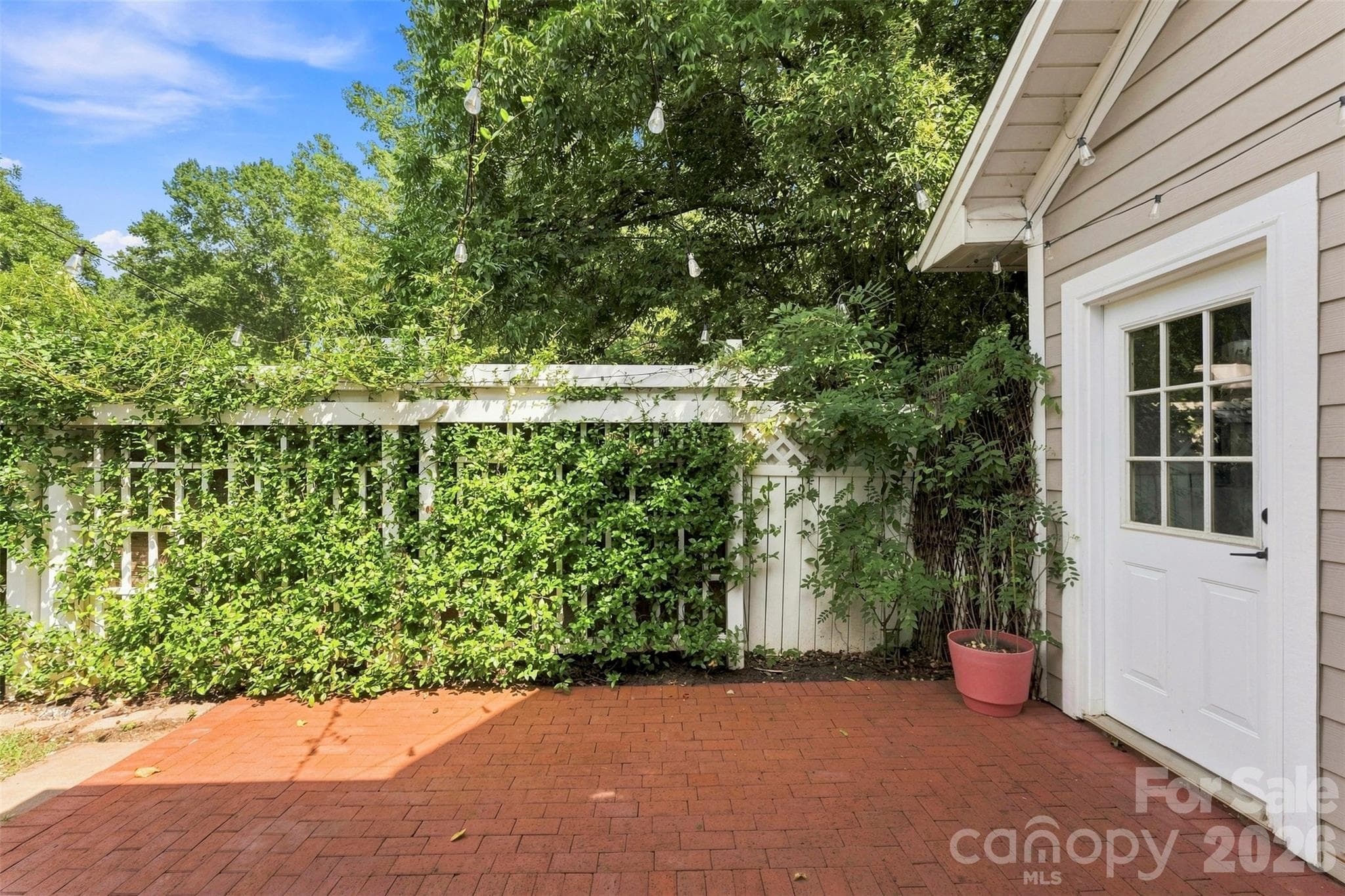New brick patio - 14100 Garden District Row, Huntersville