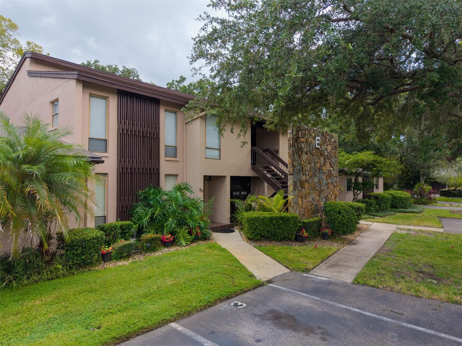 Condominium at 1400 TARPON WOODS BLVD #E6, PALM HARBOR, photo 34 of 47